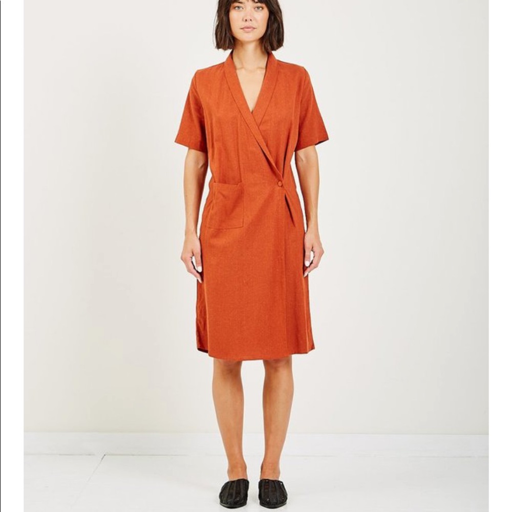 Rita Row S Arashi Dress faux wrap camel pocket